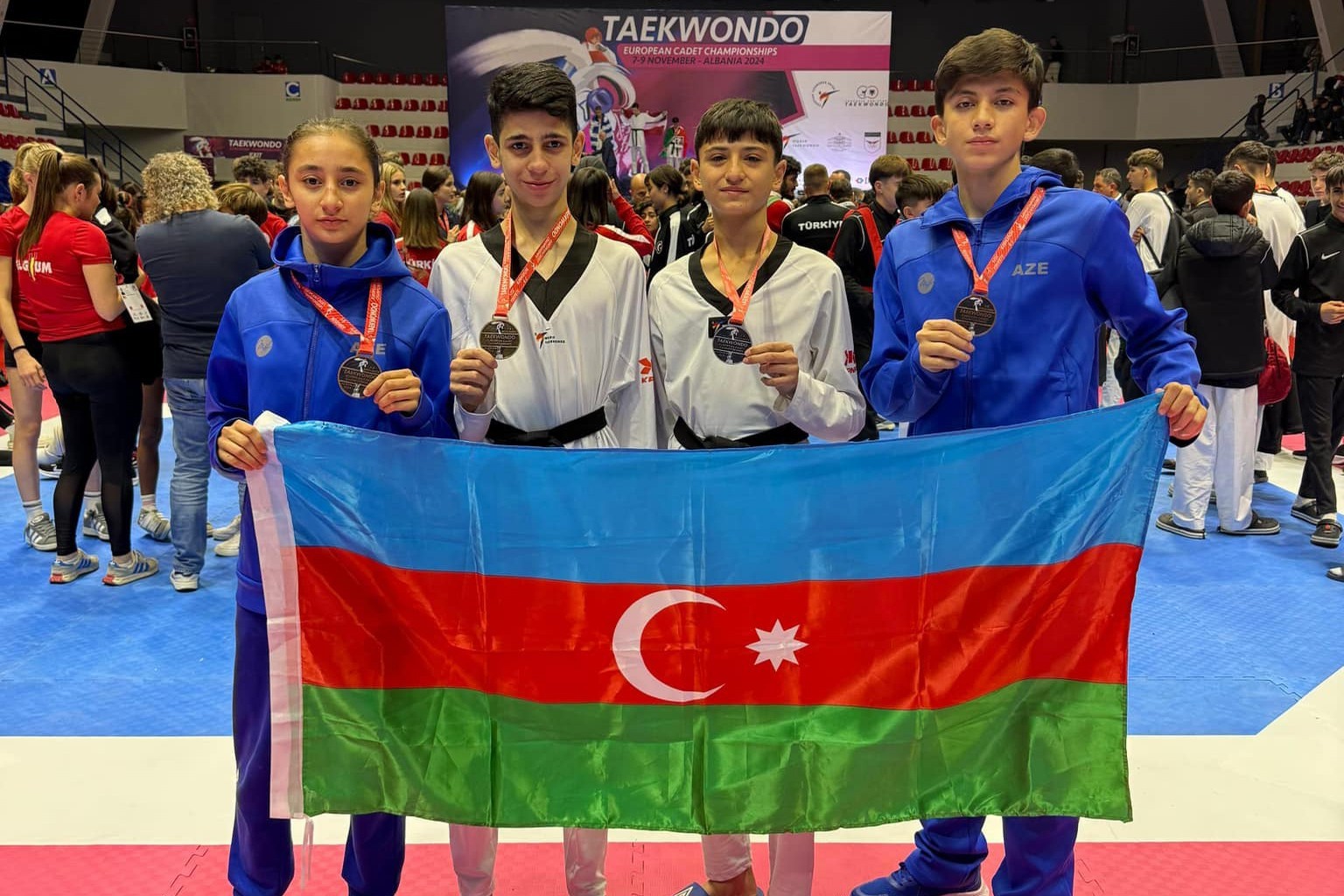 Taekvondoçumuz Avropa çempionu olub - Tiranada 4 medal - FOTO