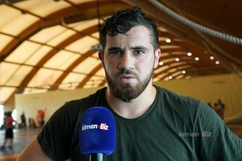 Çində kəmər qazanan güləşçimiz: “Bu, çox faydalı olacaq”