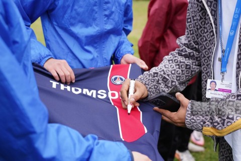 Ronaldinho met with young football players in Baku - PHOTO - VIDEO