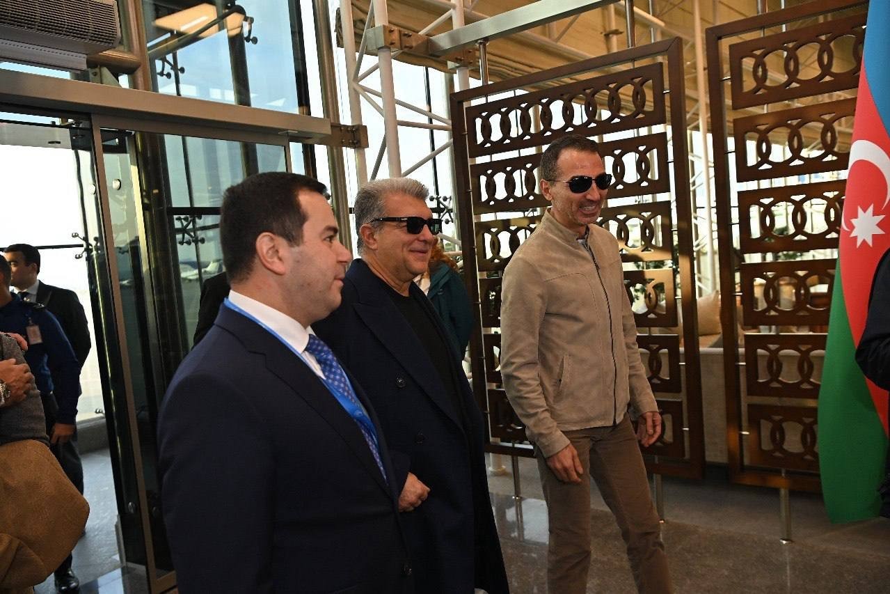 "Barselona"nın prezidenti Bakıya gəlib - FOTO