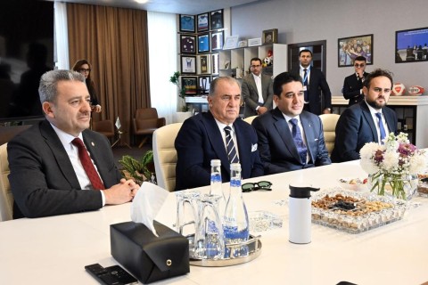 Fərid Qayıbov Fatih Terimlə Azərbaycan futbolunu müzakirə edib - FOTO