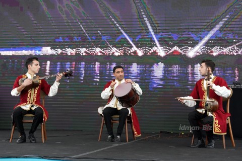 AKAF organizes large-scale rowing event for COP29 - PHOTO - VIDEO