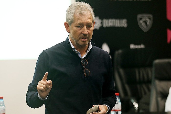 Встреча в АФФА с футболистами "Сабаха" - ФОТО