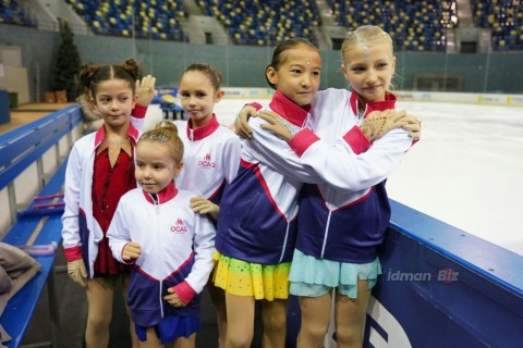Figure skaters from Ojag Sports Club train for their first international competition – PHOTO