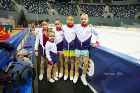 Figure skaters from Ojag Sports Club train for their first international competition – PHOTO