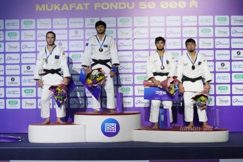 Azərbaycan çempionatında ilk gündə qaliblər bəlli olub - FOTO
