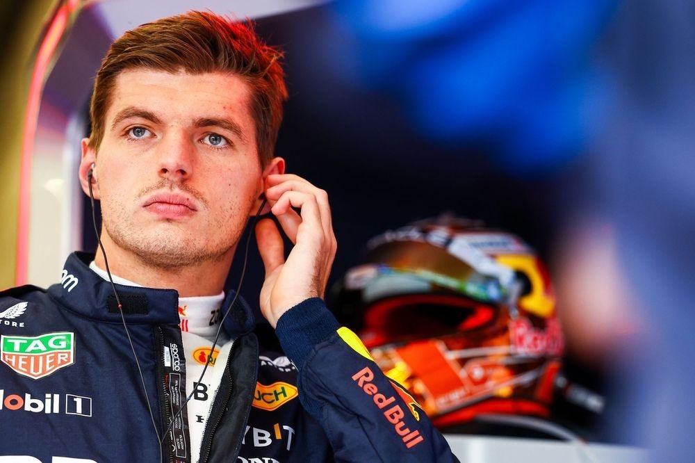 Maks Ferstappen növbəti mövsümə "Red Bull"da başlayacaq