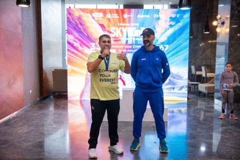 Baku hosts thrilling third vertical running tournament - PHOTO