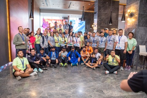 Baku hosts thrilling third vertical running tournament - PHOTO