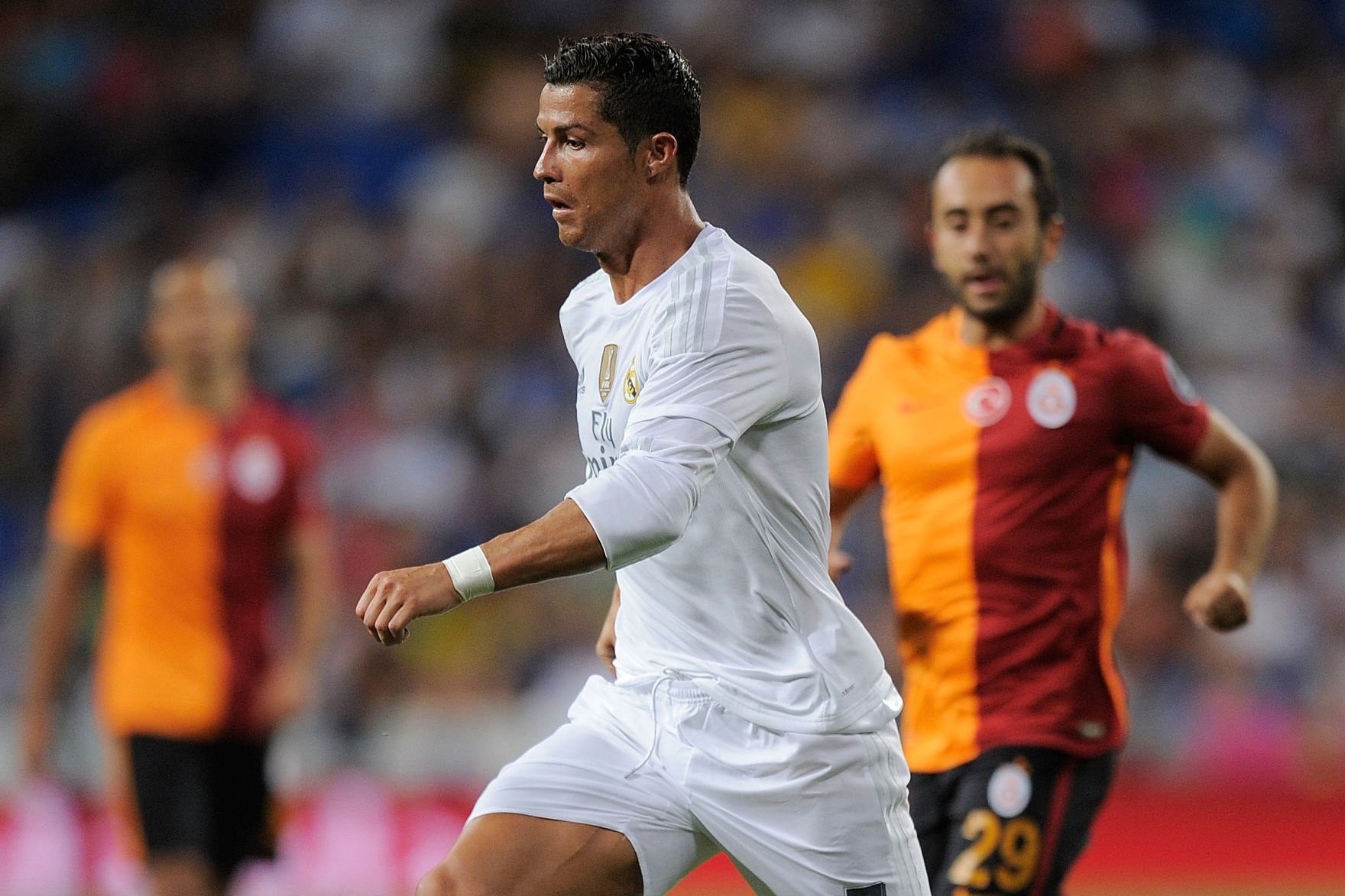 Galatasaray and Cristiano Ronaldo top popularity charts - PHOTO