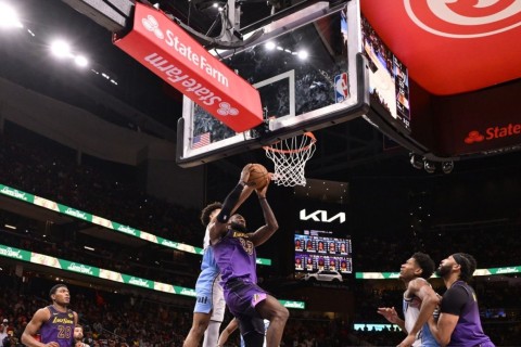 Lebron Ceyms 41003 xal qazanıb