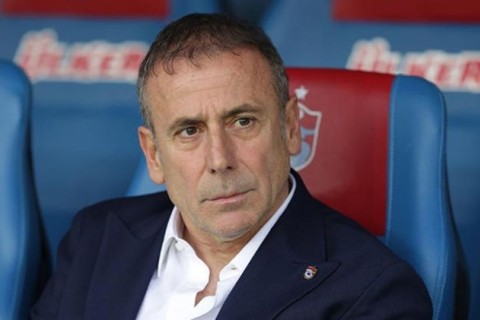 “Neftçi” Abdullah Avcı ilə danışıqlara başlayıb