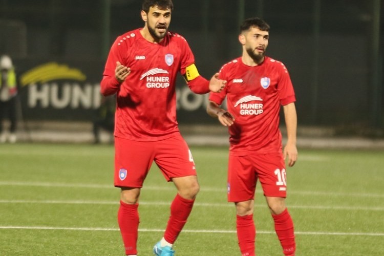 "Turan Tovuz"un kapitanı: "Bütün fikrimizi çempionata yönəldəcəyik" - MÜSAHİBƏ