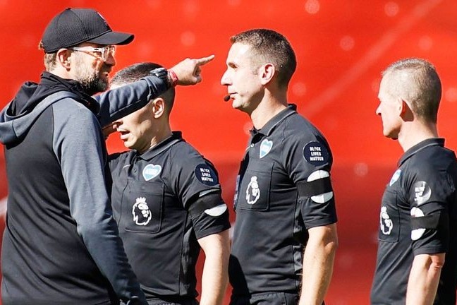 Kloppu təhqir edən ədalət təmsilçisi hakimlikdən uzaqlaşdırılıb