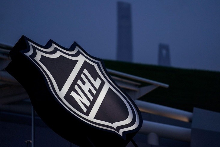 NHL-də iştirak haqqı -  2 milyard dollar
