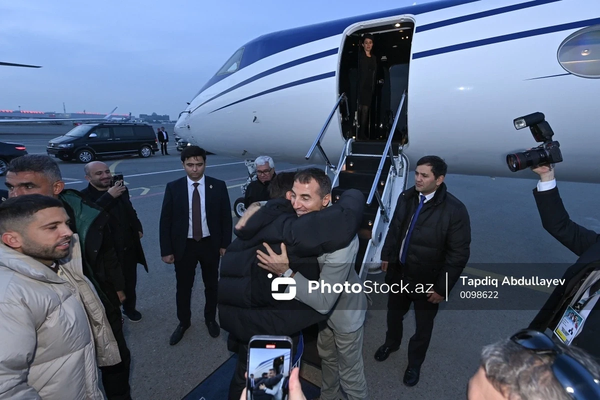 Lionel Messinin Bakı səfəri başa çatıb - FOTO