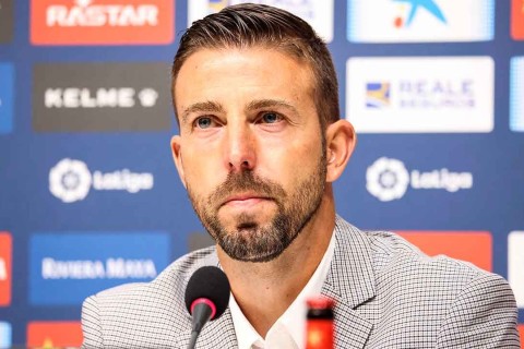 Altı oyundan ikisində qələbə - baş məşqçini dəyişməyin səbəbi