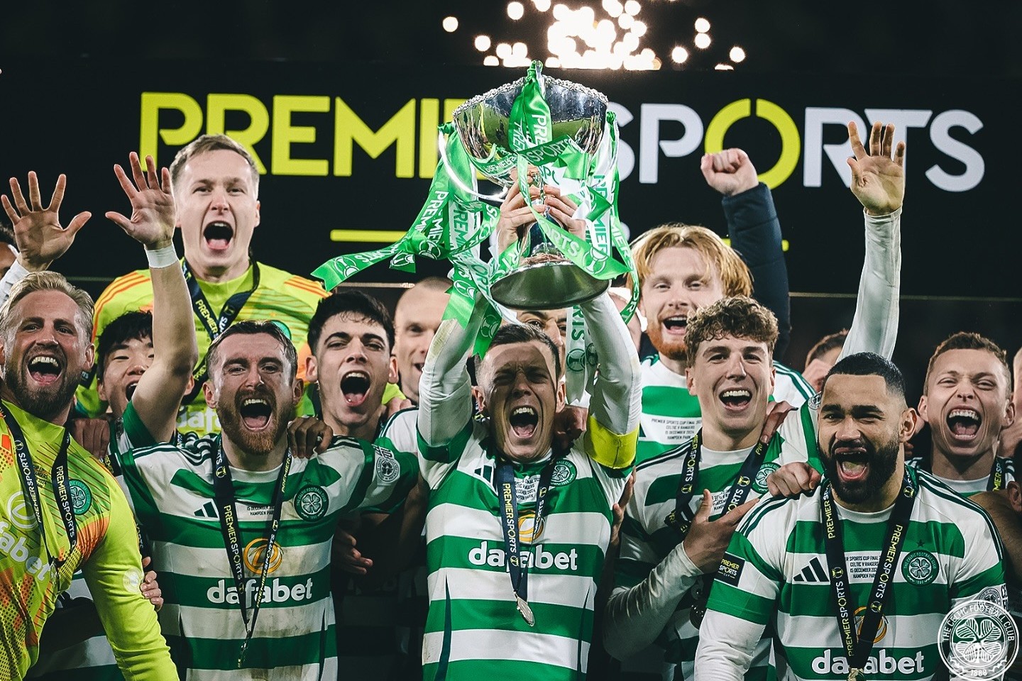 "Old Firm" derbisində 6 qol və penalti seriyası - VİDEO