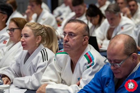 ACF officials attend seminar on new judo rules