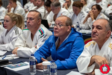 ACF officials attend seminar on new judo rules