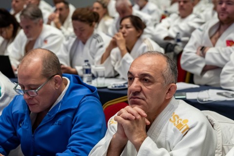 ACF officials attend seminar on new judo rules