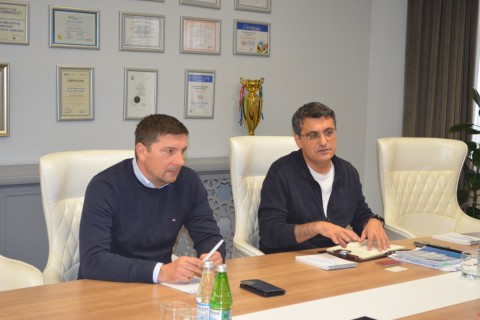 Обсуждена стратегия развития создаваемой в Азербайджане Европейской академии тяжелой атлетики - ФОТО