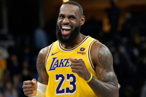 Lebron Ceyms NBA-nın tarixinə düşüb - YENİ REKORD - VİDEO