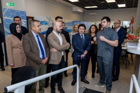 Türkiyəli qonaqlar Bakıda idman qurğularında - FOTO