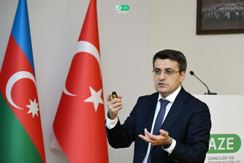Türkiyəli qonaqlar Bakıda idman qurğularında - FOTO