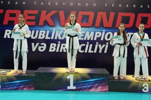 Gənclər arasında Azərbaycan çempionları bəlli olub - FOTO