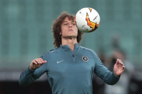 David Luisə iki müştəri