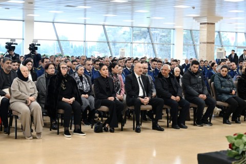 President Ilham Aliyev, First Lady Mehriban Aliyeva attend farewell ceremony for AZAL plane crash crew - PHOTO