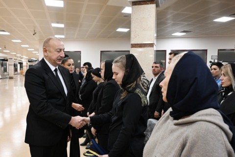 President Ilham Aliyev, First Lady Mehriban Aliyeva attend farewell ceremony for AZAL plane crash crew - PHOTO