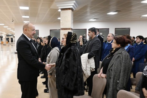 President Ilham Aliyev, First Lady Mehriban Aliyeva attend farewell ceremony for AZAL plane crash crew - PHOTO