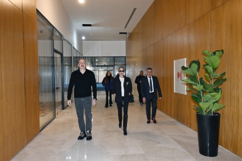President Ilham Aliyev reviews works at “Lakeside” Hotel and Ski Club construction within Shahdag Tourism Complex - PHOTO