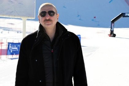 President Ilham Aliyev reviews works at “Lakeside” Hotel and Ski Club construction within Shahdag Tourism Complex - PHOTO