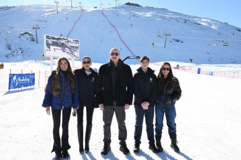President Ilham Aliyev reviews works at “Lakeside” Hotel and Ski Club construction within Shahdag Tourism Complex - PHOTO