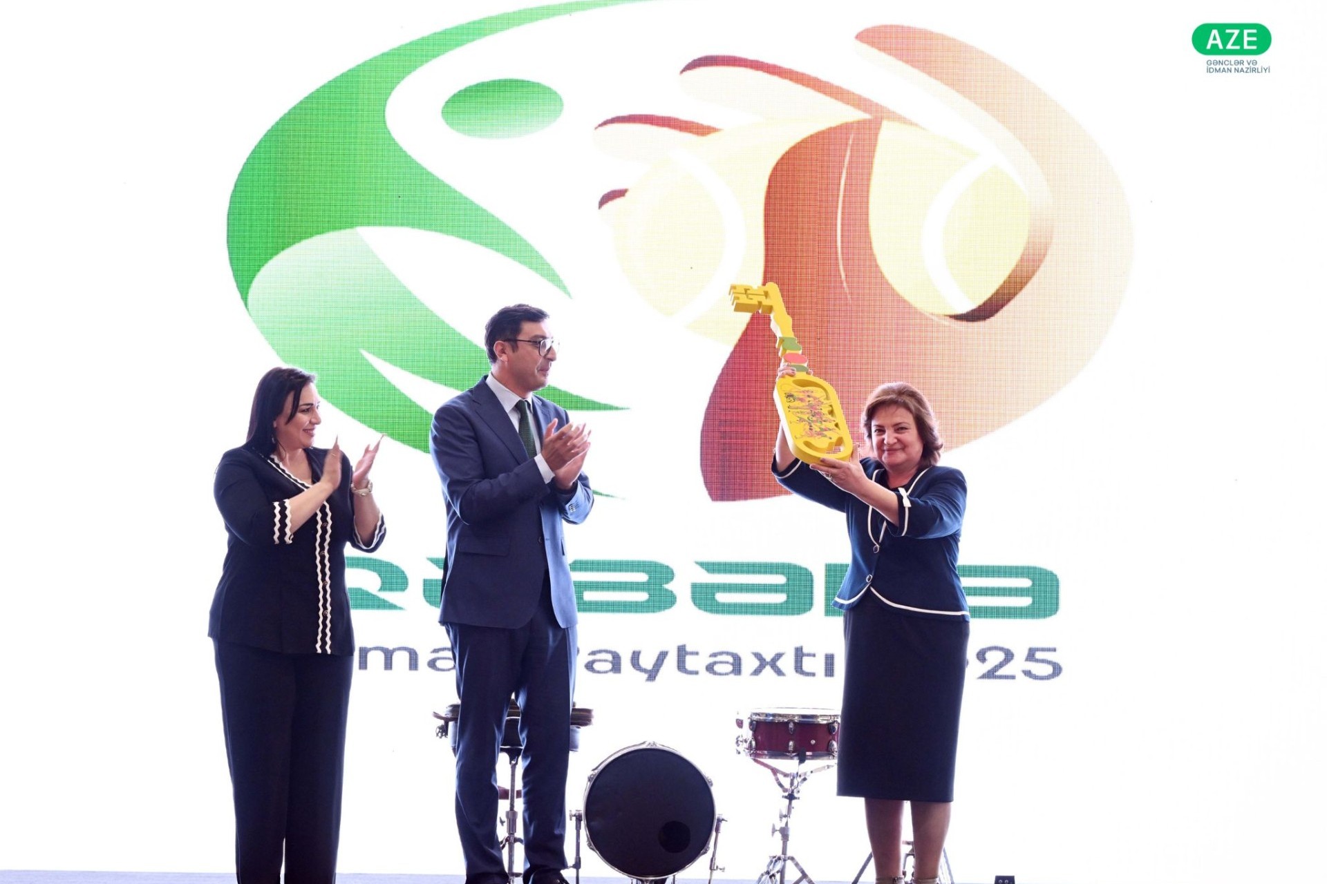 Key to sports capital handed over to representative of Gabala - VIDEO