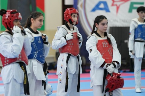 Azerbaijan's taekwondo youth team kicks off 2025 training camp in Baku