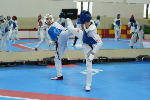Azerbaijan's taekwondo youth team kicks off 2025 training camp in Baku