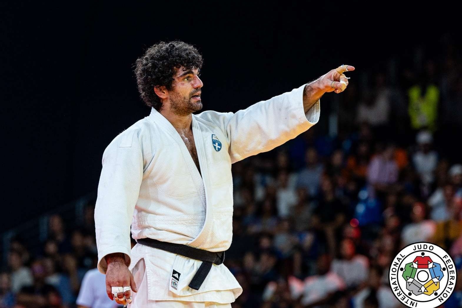 Yunanıstanın Olimpiya medalçısı Bakıya gələcək