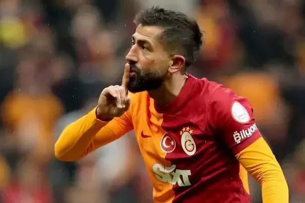 Kerem Demirbaydan "Verder"ə imtina