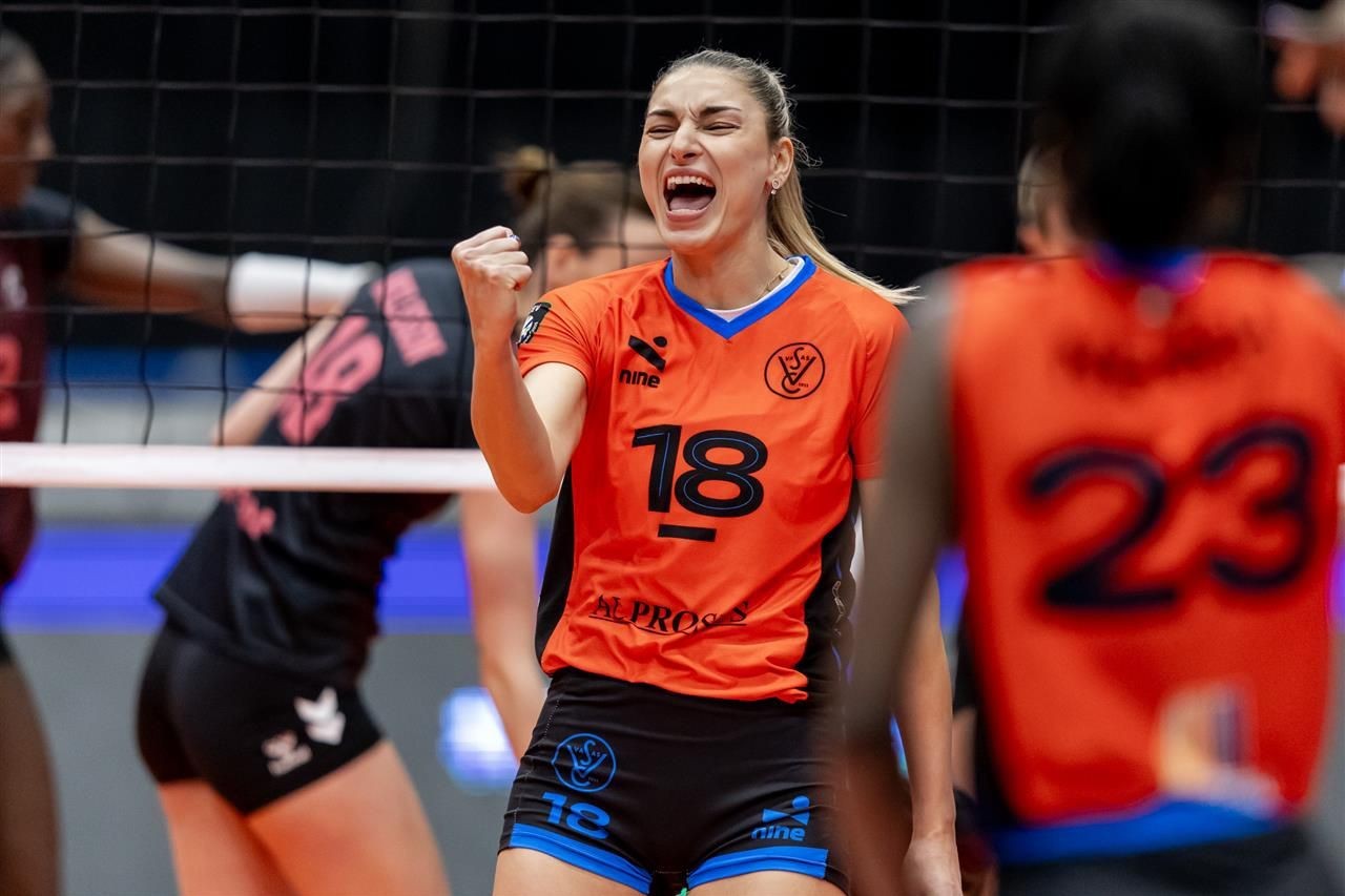 Abduləzimova "Radomka"ya, Ruban və Xarçenko "Porto"ya qarşı