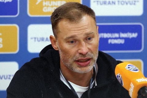 Vasili Berezutski: "Yenə heç-heçə etdik"