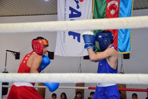 Cəlilabadda boks zalı fəaliyyətə başlayıb