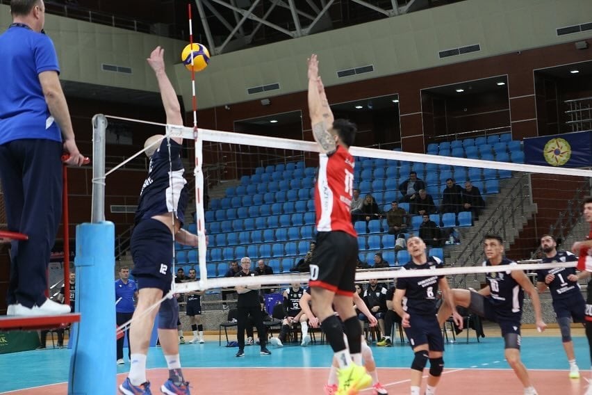 “Azərreyl” liderə qalib gəlib - YENİLƏNİB