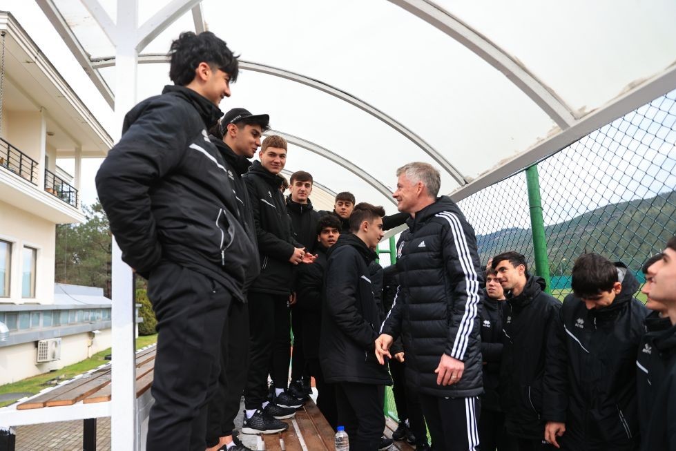 Neftchi U17 team joins Besiktas training session in Turkiye - PHOTO