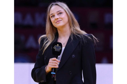 Самая юная чемпионка мира вернулась в Баку в новом качестве