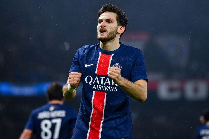 Во Франции рассказали подробности адаптации Кварацхелии в ПСЖ