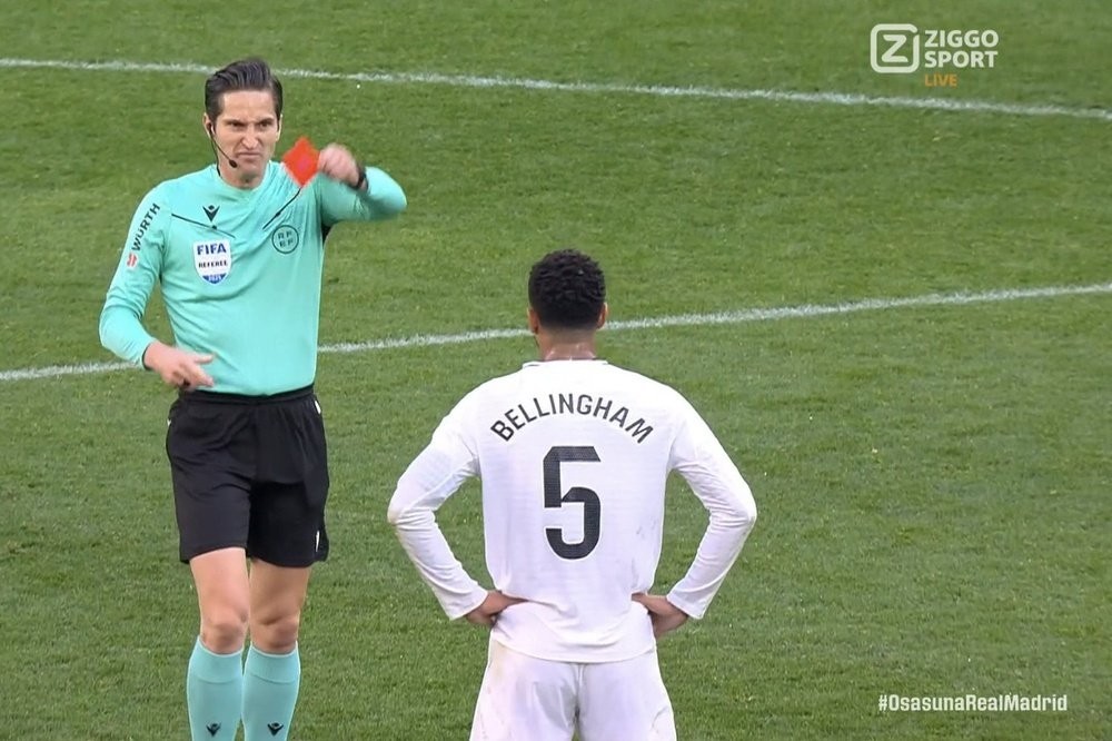 UEFA-dan Bellingemə qırmızı verən hakimə cəza